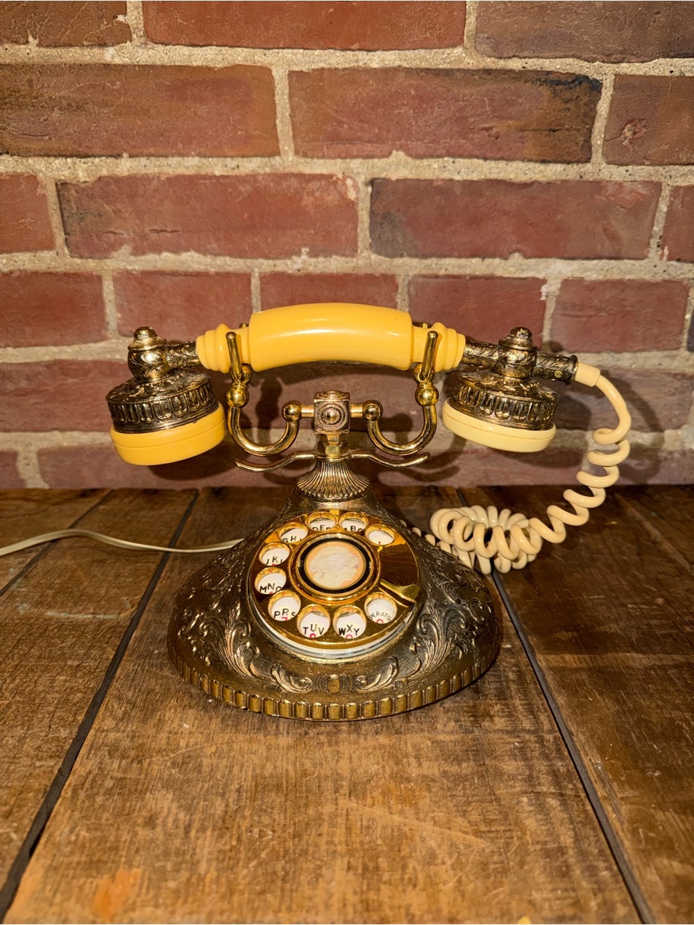 OP Vintage-Style Ornate Rotary Telephone in Yellow and Gold Victorian Style